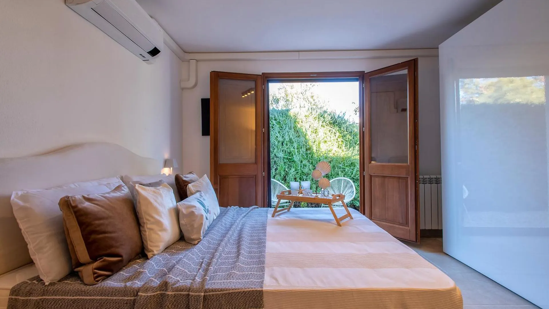 Sardinia Re - Villa Fioretta Flowers Apartments Olmedo 0*,  Italy