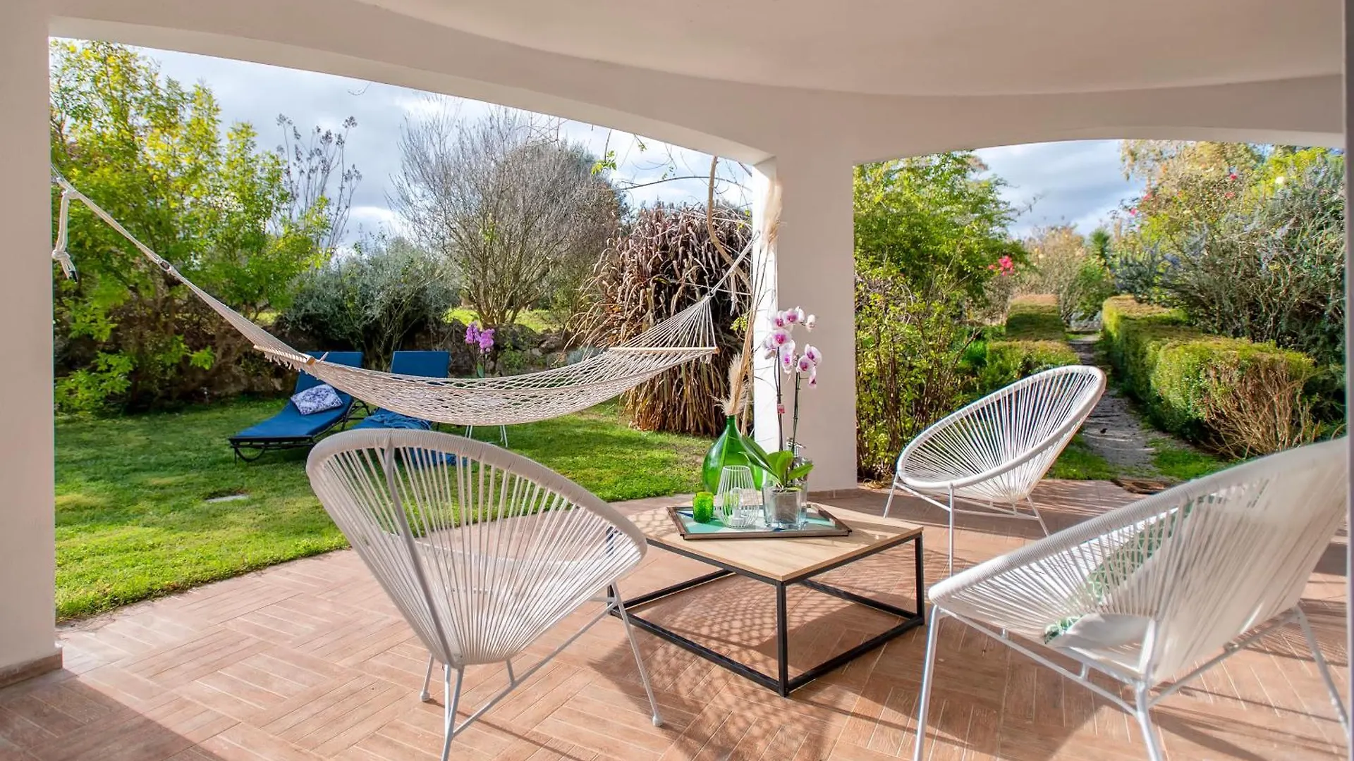 Sardinia Re - Villa Fioretta Flowers Apartments Olmedo