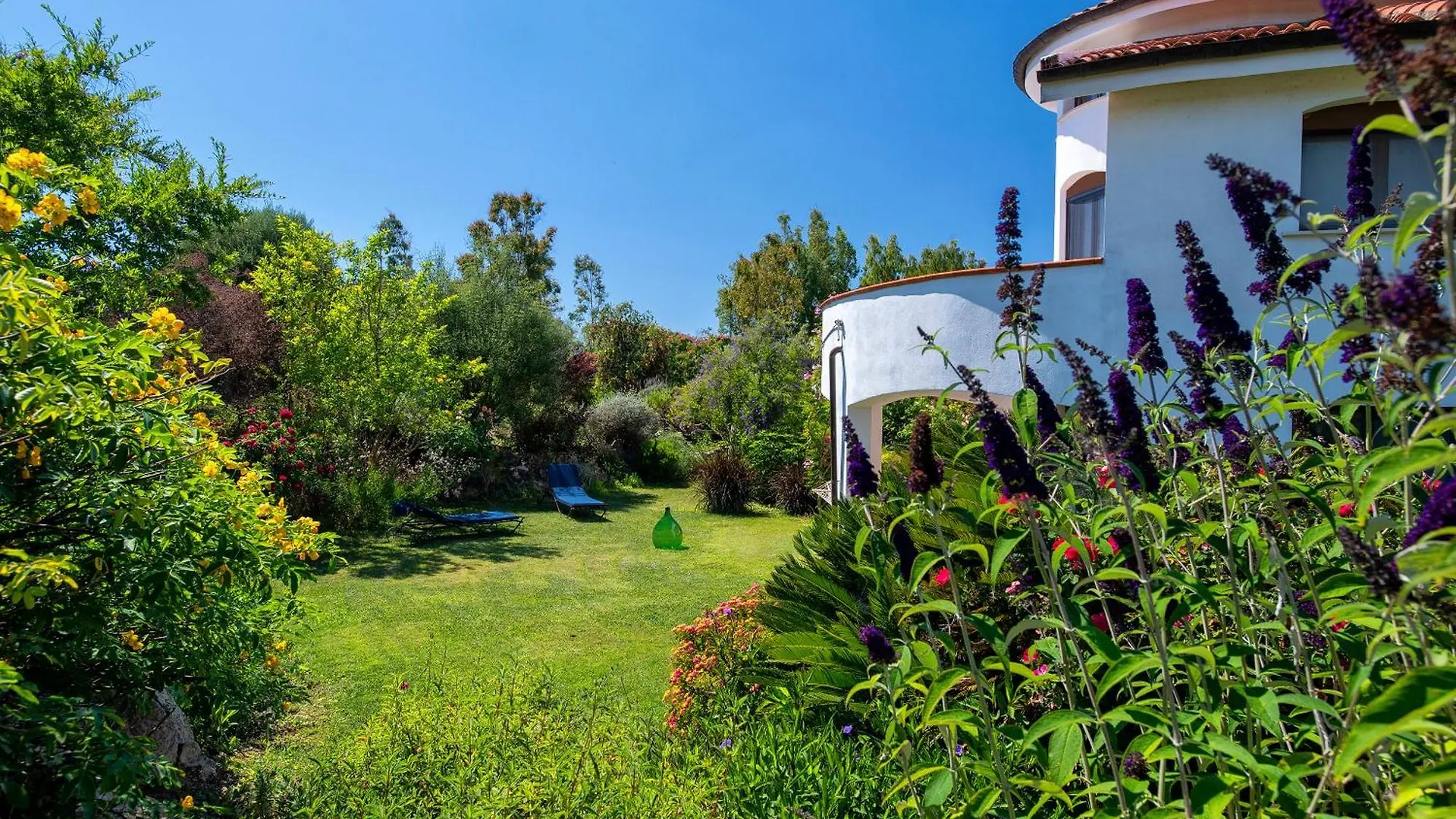 Sardinia Re - Villa Fioretta Flowers Apartments Olmedo