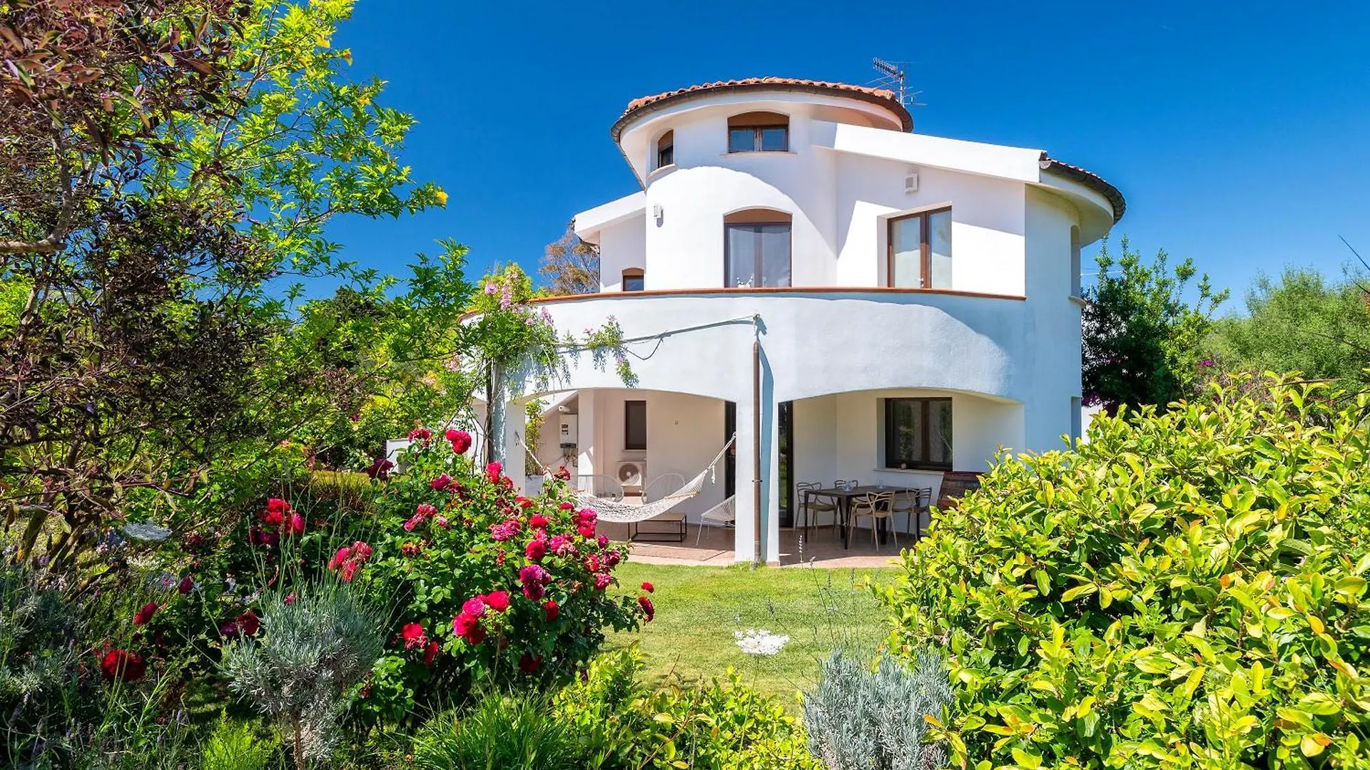 Sardinia Re - Villa Fioretta Flowers Apartments Olmedo